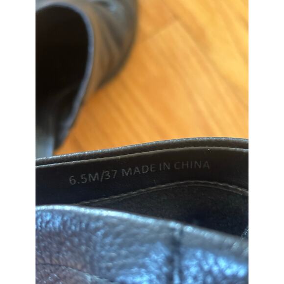 Vince Camuto Black Leather Block Heel Mule - EU 37 / US 6 1/2 Sophisticated Chic - Picture 8 of 8